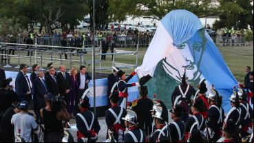 El nuevo y merecido monumento a Belgrano en el Parque Nacional a la Bandera.