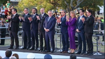 Fernández encabezó el palco principal ante el público.