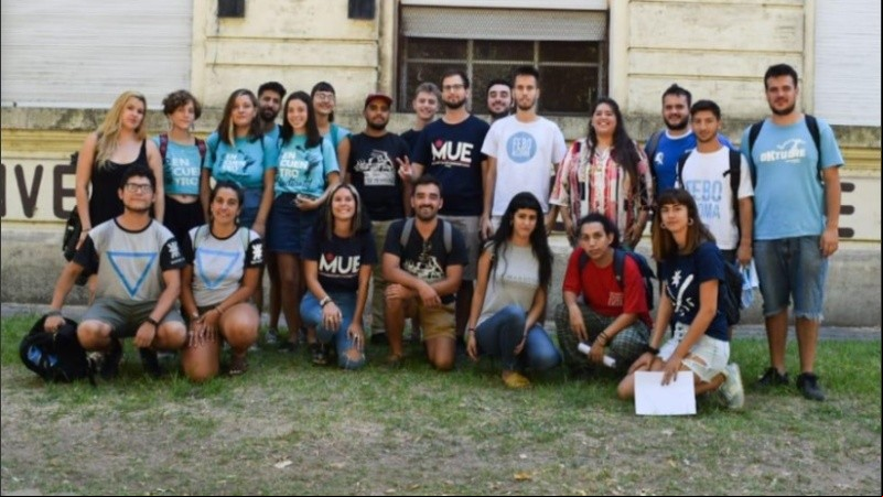 Las y los estudiantes sostienen que 