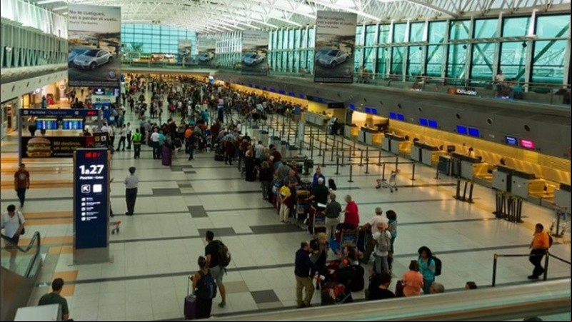 El aeropuerto de Ezeiza con menos movimiento que años anteriores.