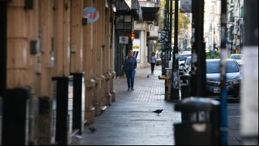 Poca gente circulando por el microcentro.
