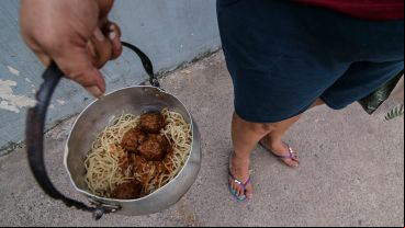Fideos con albóndigas, el menú de este jueves.