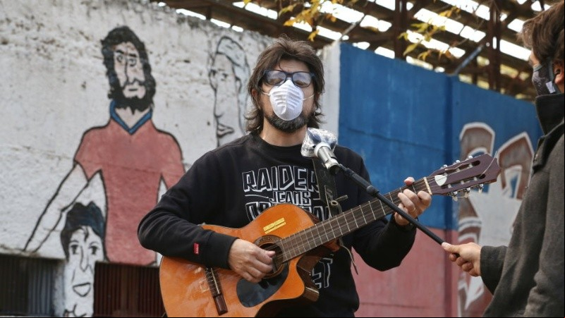 Pablo le dedicó una canción al ídolo asesinado.