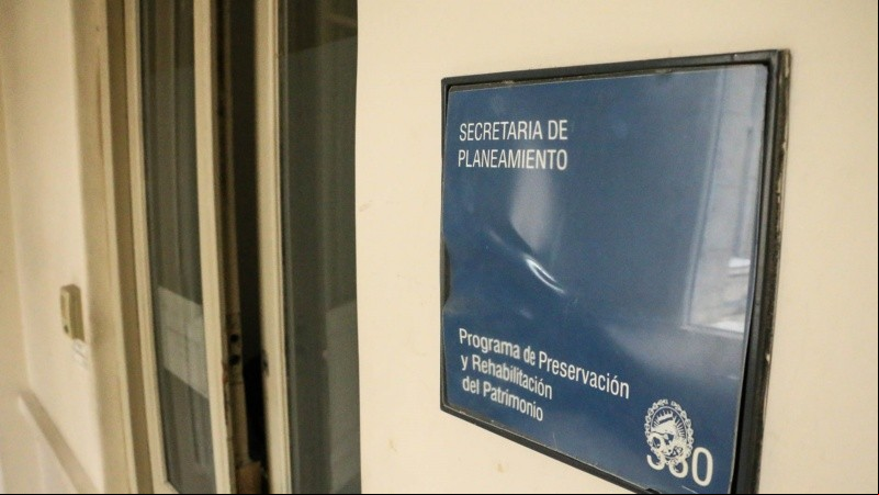 Los trabajadores del tercer piso, donde funciona Planeamiento, vuelven a fase 1 de cuarentena.