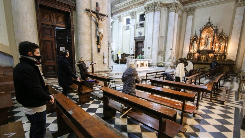Los religiosos defendieron los protocolos para realizar misas y otras ceremonias.