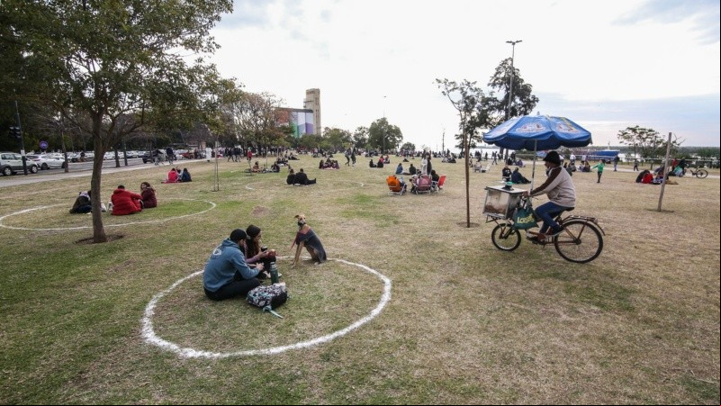 La gente respetó el espacio y el uso de los círculos.