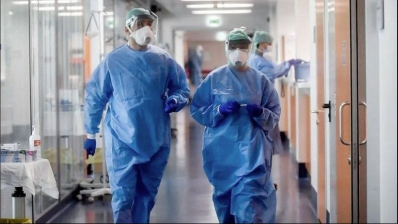 Dos mujeres murieron este martes, informó el Ministerio de Salud.