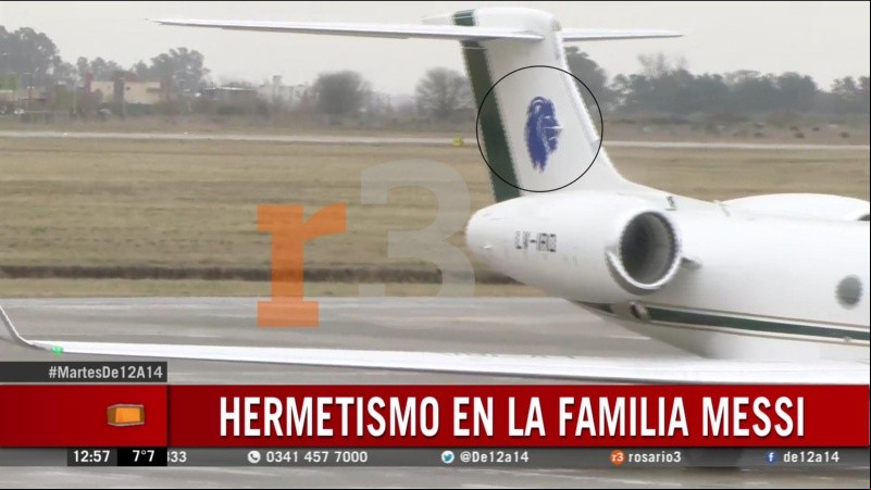 Un león aparece en el ploteo del avión de Messi, ¿será una señal para la Premier?
