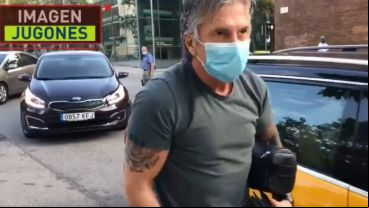Jorge Messi en su arribo a Barcelona.