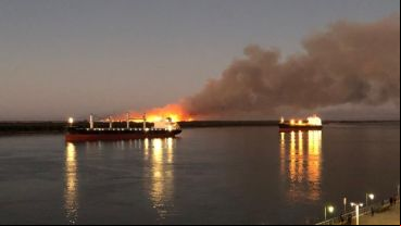 El fuego y el humo comenzaron en febrero y no paran. El juez dice que no tiene elementos.