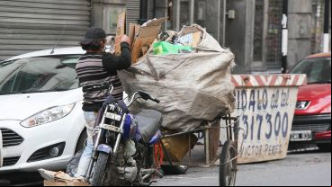 La pobreza subió de 40,9% a 42% el año pasado.