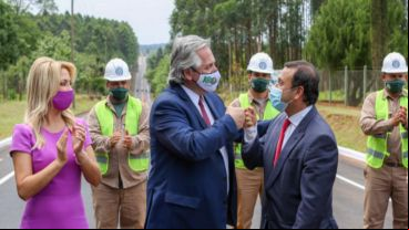 El presidente Alberto Fernández visita Misiones, en compañía de la primera dama Fabiola Yañez, y fue recibido por el gobernador.