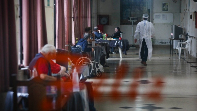 El geriátrico provincial por dentro en tiempo de pandemia. 