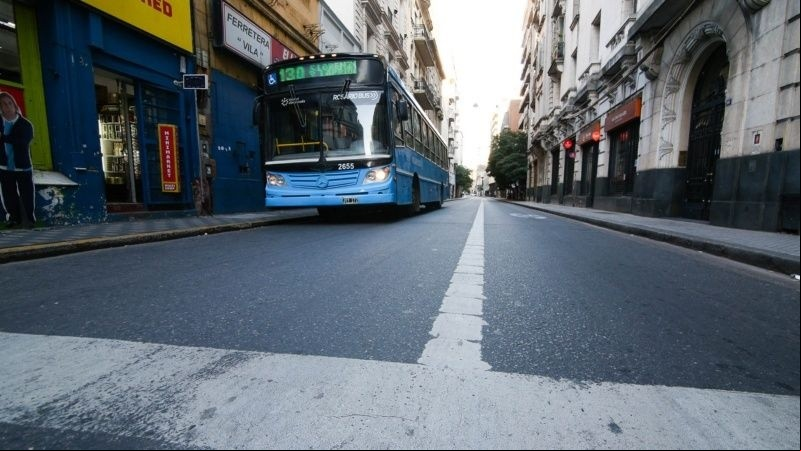 Los colectivos seguirán sin circular este jueves en Rosario.