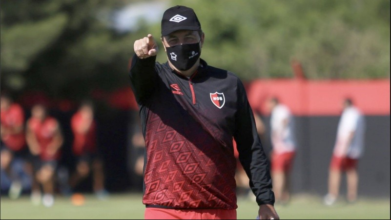 Frank Kudelka informó sus bajas por covid y espera a algunos tocados para confirmar el equipo.
