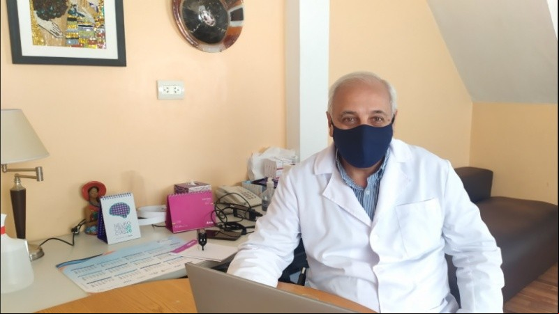 Pedro Cachia, neurólogo infantil, parte del servicio de neurología del Hospital de Niños Víctor J. Vilela.