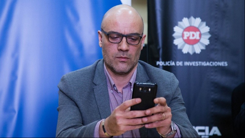 El ex fiscal Gustavo Ponce Asahad mandó un mensaje al interior de la puja política de Santa Fe. 