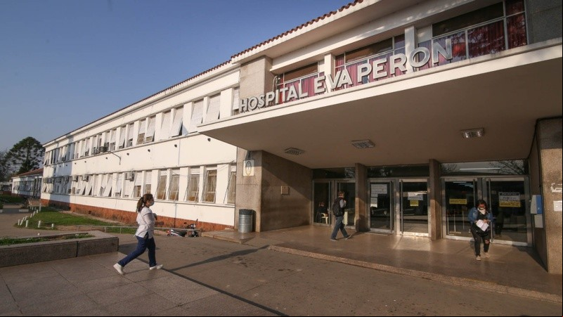 La víctima fue internada en el Hospital Eva Perón. 