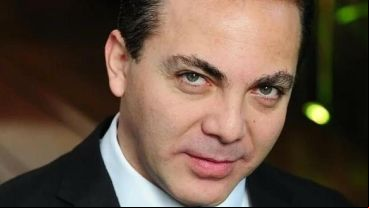 "Tener dos hijos, pero hasta ahí, ya tres hijos es demasiado. Empecemos a generar esa conciencia de tener dos hijos y basta”, dijo el cantante.
