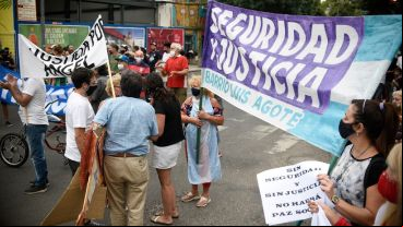 Los manifestantes recordaron al Trinche y reclamaron mayor seguridad.
