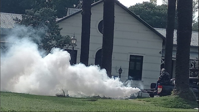 Fumigación en el Parque Independencia.