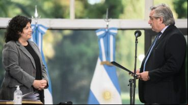 Es oficial: sale Ginés en medio del escándalo, entra Vizzotti.