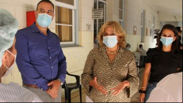 Las imágenes de esta primera jornada de vacunación en geriátricos de Rosario