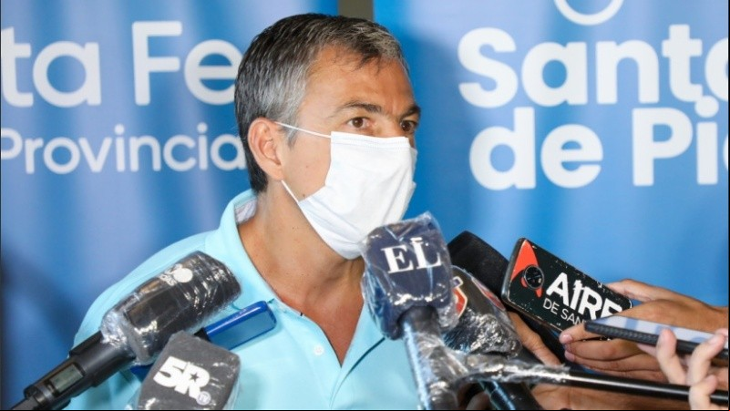 Pusineri hizo una dura advertencia a los dirigentes de Amsafé en este lunes de paro en las escuelas públicas de Santa Fe. 
