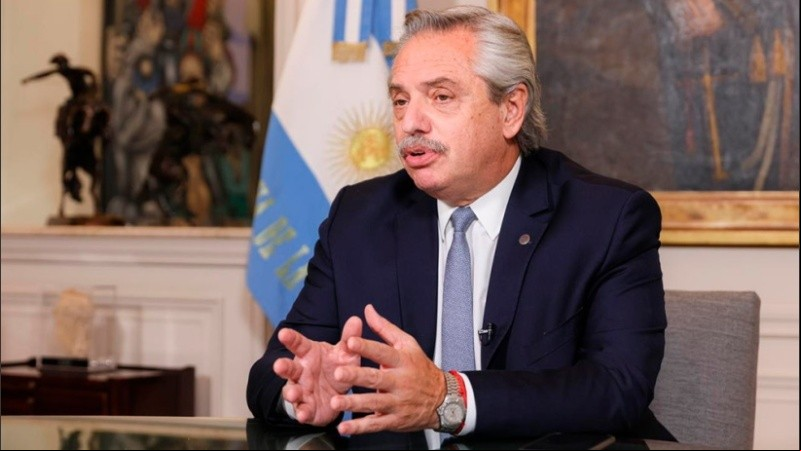 Antes de acostarse a dormir, el líder de la Casa Rosada disfrutó de la cena, pero lo hizo en la soledad de la residencia para huéspedes.