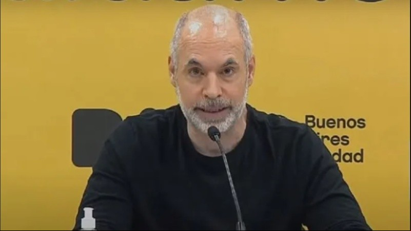 Larreta anunció la combinación en una conferencia de prensa esta mañana.