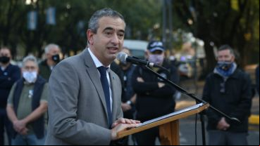 "Hay que cuidar el vínculo de la política con la sociedad, que está dañado", expresó el intendente.