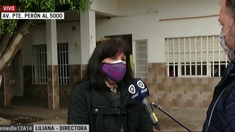 Liliana, la directora de la escuela, confirmó que este viernes a la una de la madrugada, delincuentes ingresaron al edificio.