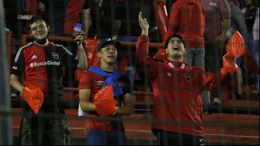 Al fin, volver a la tribuna.