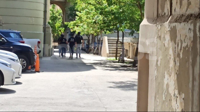 El allanamiento de este viernes en la sede local de Gobernación