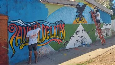 Bicicletas, alas, ángeles: las imágenes asociadas a la figura de Claudio Lepratti.