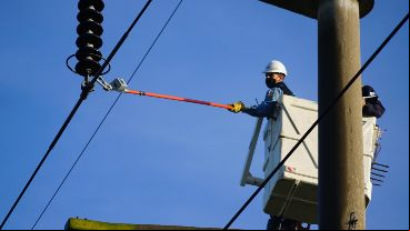 Por los aislados y la persistencia de las altas temperaturas, la empresa solicitó un uso eficiente de la energía.