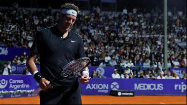 El gigante cansado. Delpo disfrutó su última función y la gente lo aclamó.