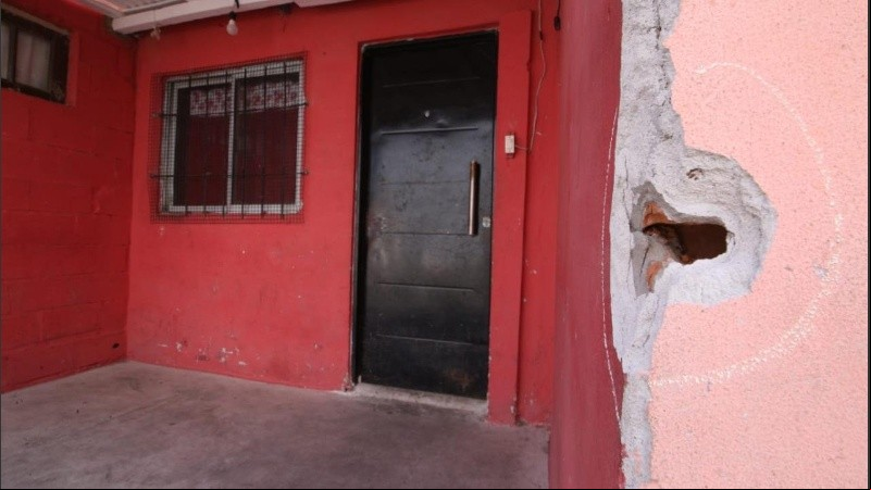 El menor salía de su casa en barrio Ludueña al momento que se producía la balacera. 