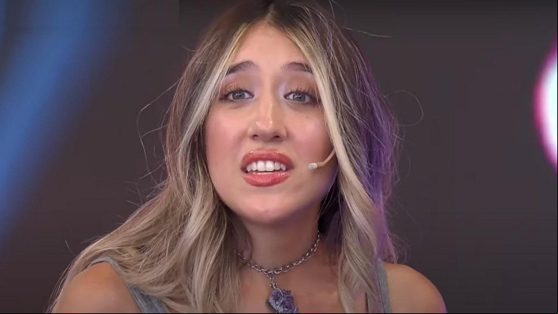 La doble de Jimena Barón.