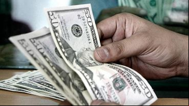La inflación presiona la devaluación del peso