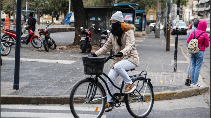 Toda la ropa y rios de invierno son válidos para estos días.