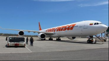 Conviasa es la empresa del avión que debía llegar a la Argentina y finalizó su ruta en Bolivia.