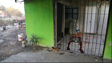 Las víctimas estaban cerca de la puerta de ingreso cuando fue el feroz ataque