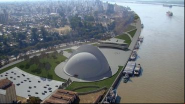 Desde el punto de vista arquitectónico la altura del terreno con respecto al río es fundamental en el proyecto.