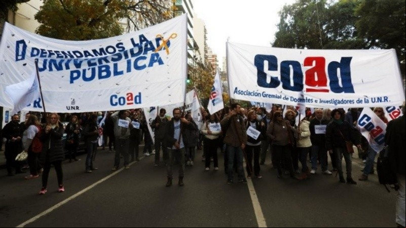 Los docentes de Coad se declararon en estado de alerta.