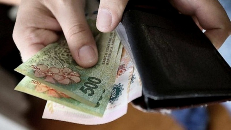El salario mínimo sube en tres tramos.