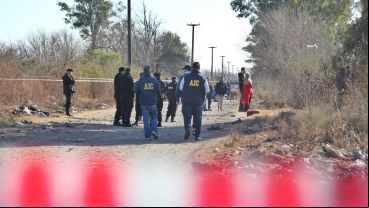 Los cuerpos estaban entre montículos de basura en un descampado de Cabin 9.