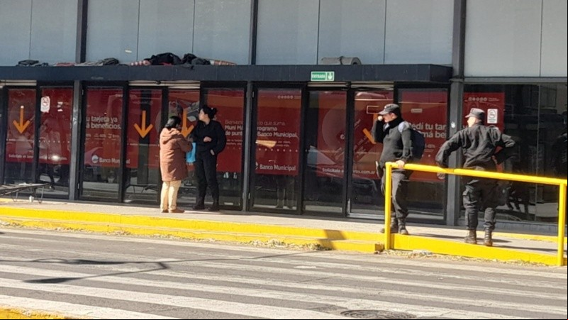 El operativo policial en la Terminal.