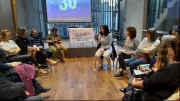 Imagen del conversatorio "Escribir es un trabajo", coordinado por La Palabra Colectiva.