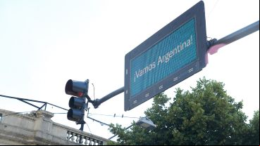 Los carteles que se encuentran en los semáforos con palabras de aliento a la Selección.